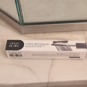 Curling Iron Mascara
